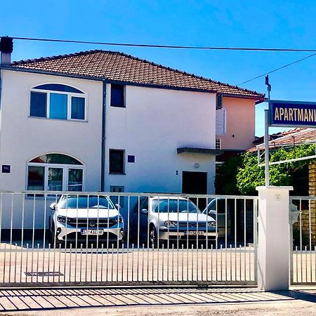 Apartments M&R Spadina Vodice Kültér fotó