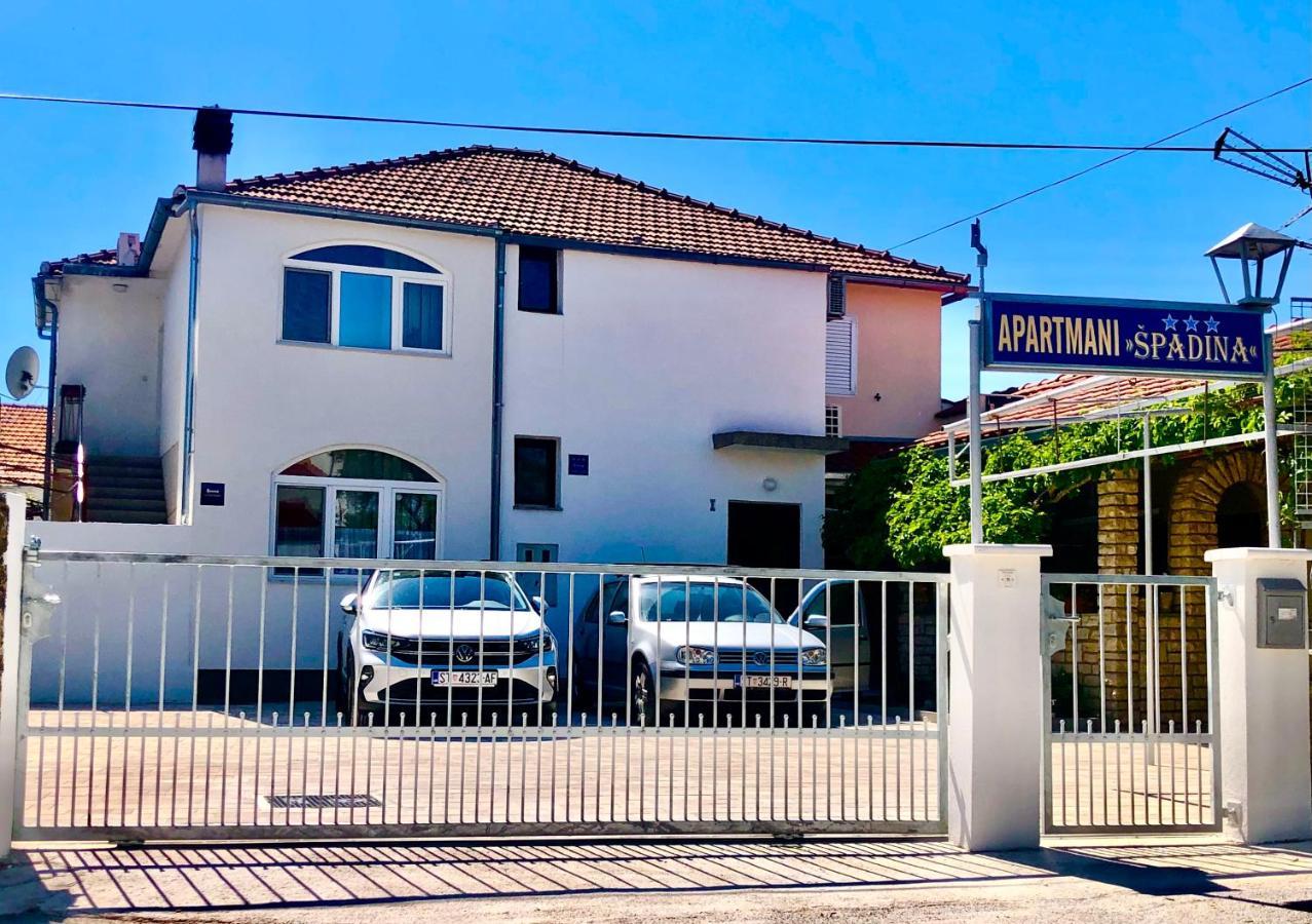 Apartments M&R Spadina Vodice Kültér fotó