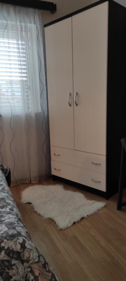 Apartments M&R Spadina Vodice Kültér fotó