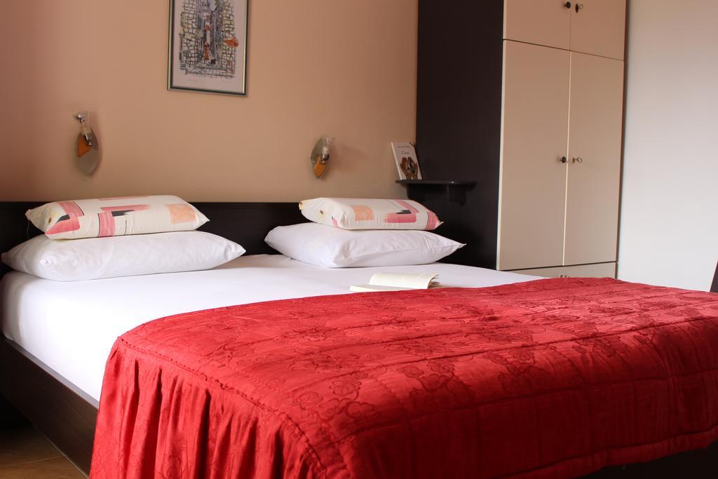 Apartments M&R Spadina Vodice Kültér fotó